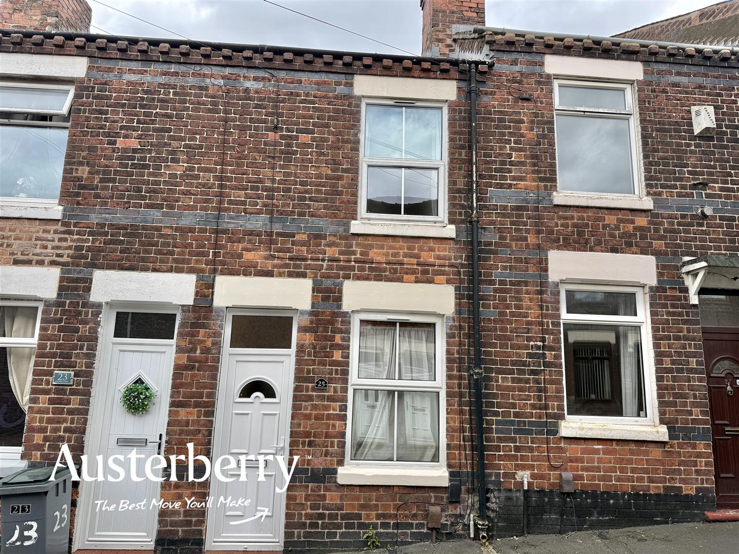 2 bed property in Jervison Street, Stoke-On-Trent